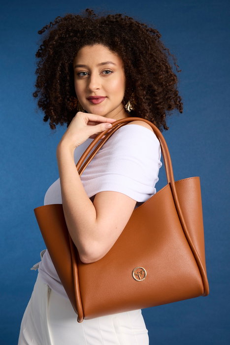 Zoozie Bags Athens - Tan Zoozie Bags Athens - Tan